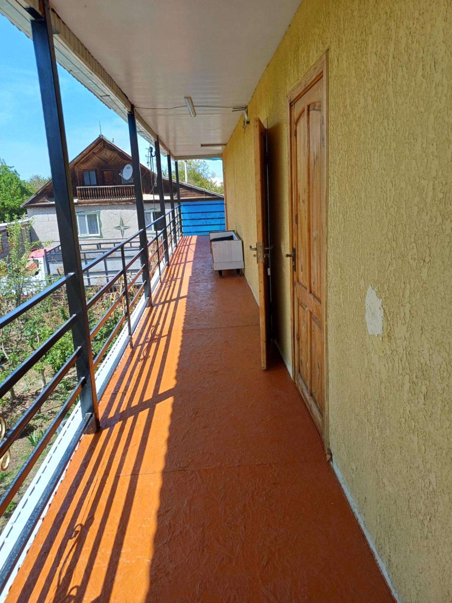 " Umar " Guest House Tong Exterior foto