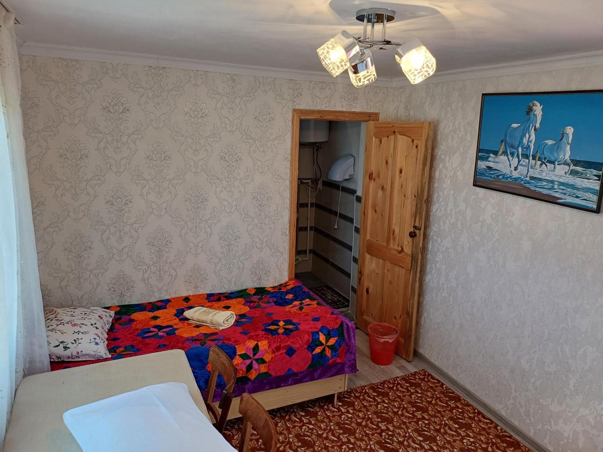 " Umar " Guest House Tong Exterior foto